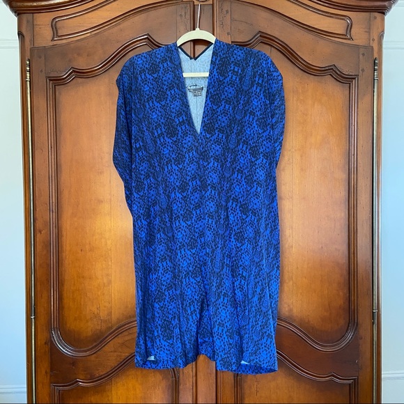 Vince Double V-Neck Silk Cobalt Blue Coastal Combo Print Dress | Small - Picture 3 of 10